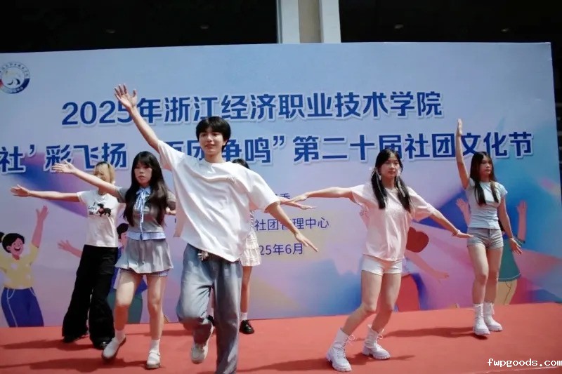 483cdef3804cb8a5ea815bdea75aef25-sz_292683.webp 483cdef3804cb8a5ea815bdea75aef25-sz_292683.webp