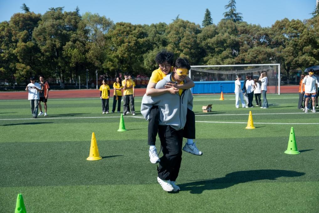 图片4.png 图片4.png