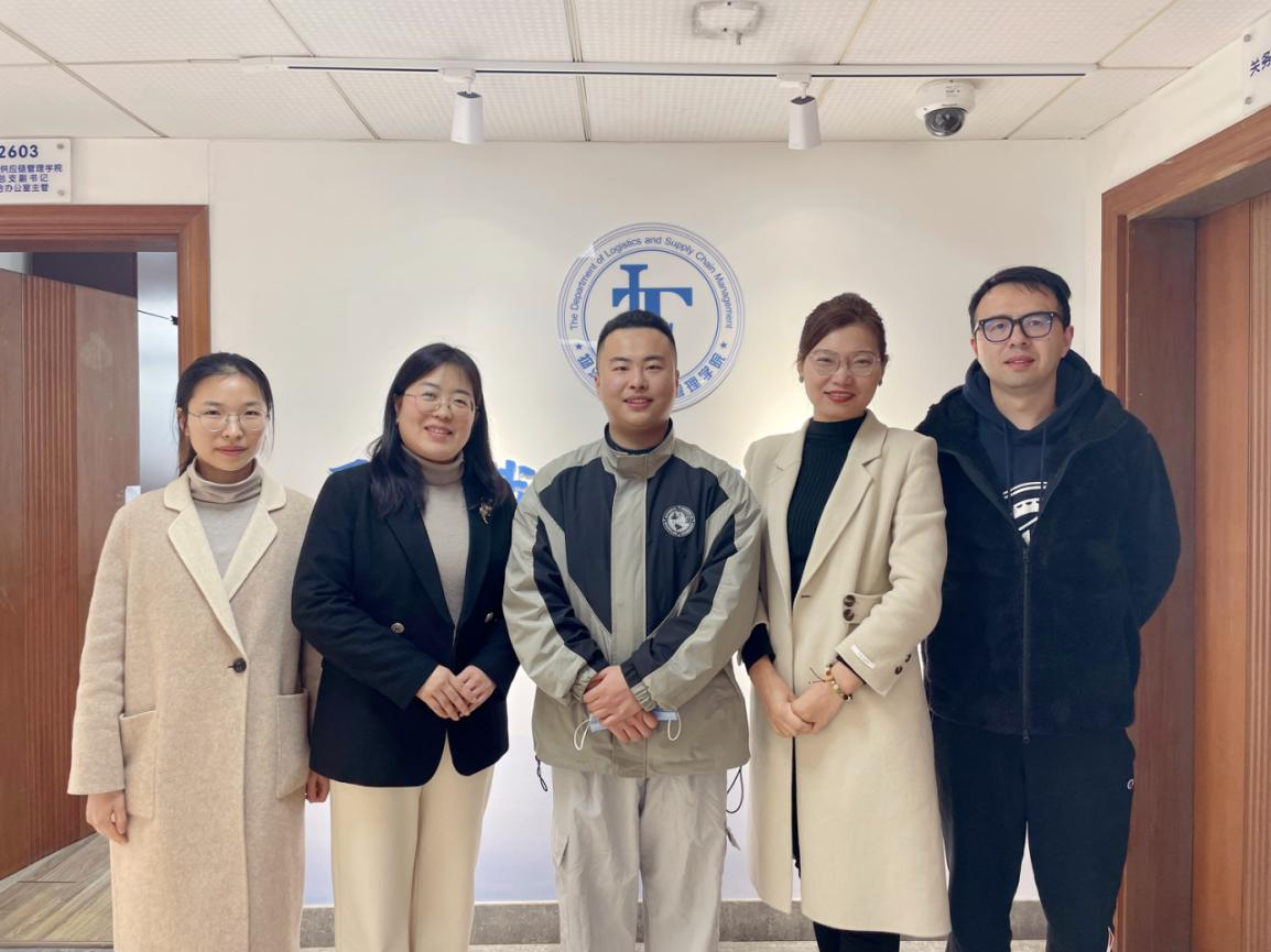 图片4.png 图片4.png