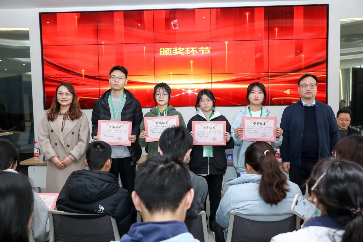 图片3.jpg 图片3.jpg