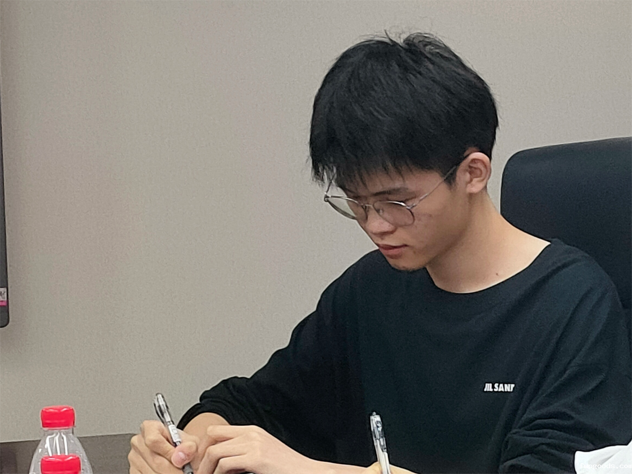 微信图片_20240608204522(1).png 微信图片_20240608204522(1).png