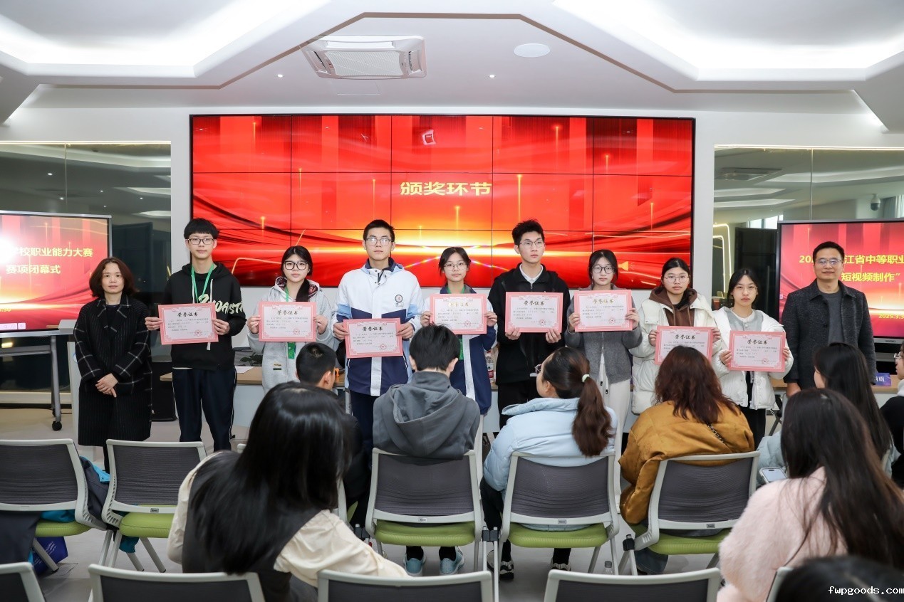 图片4.jpg 图片4.jpg