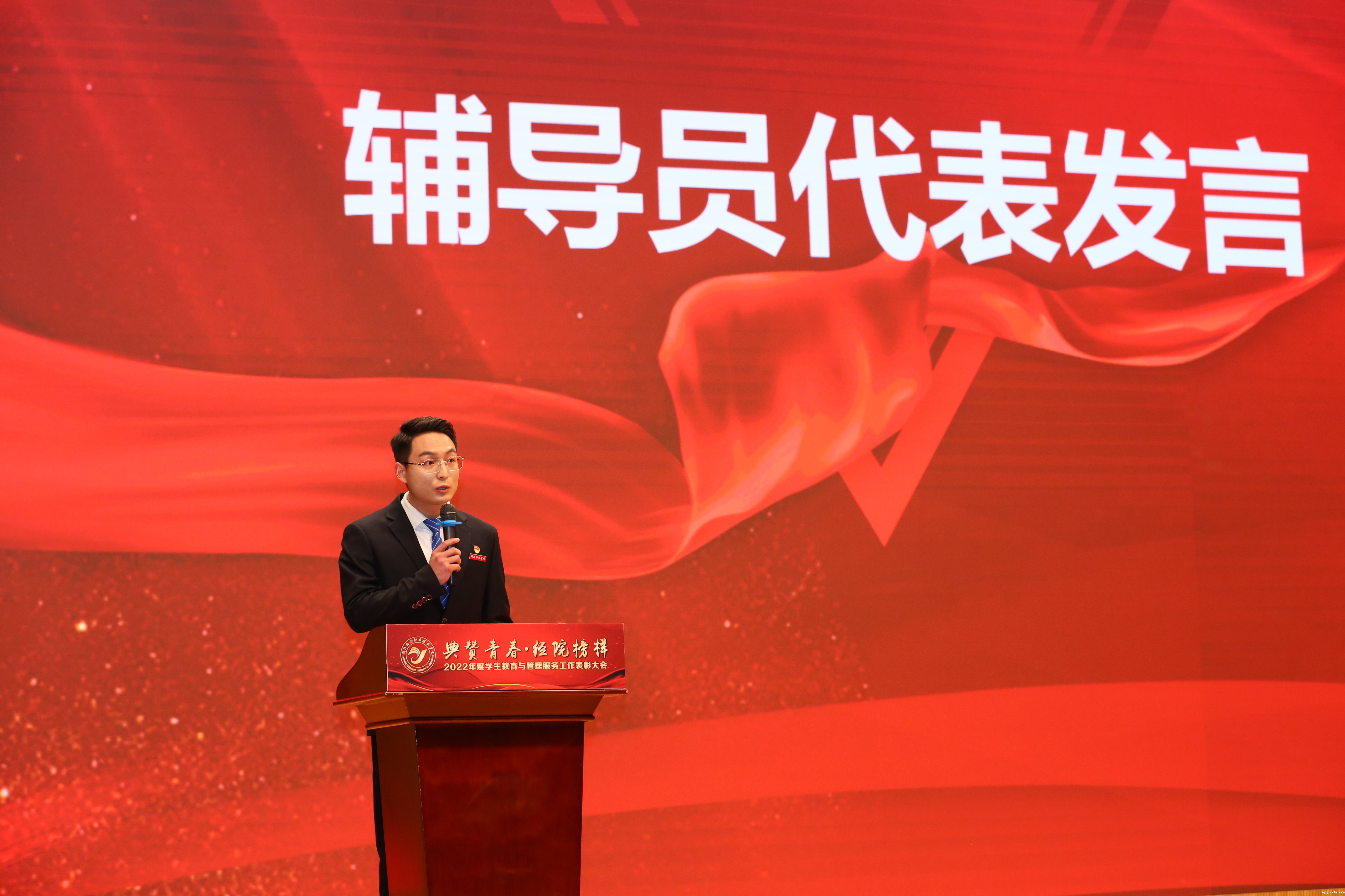 4B0A5564.JPG 4B0A5564.JPG