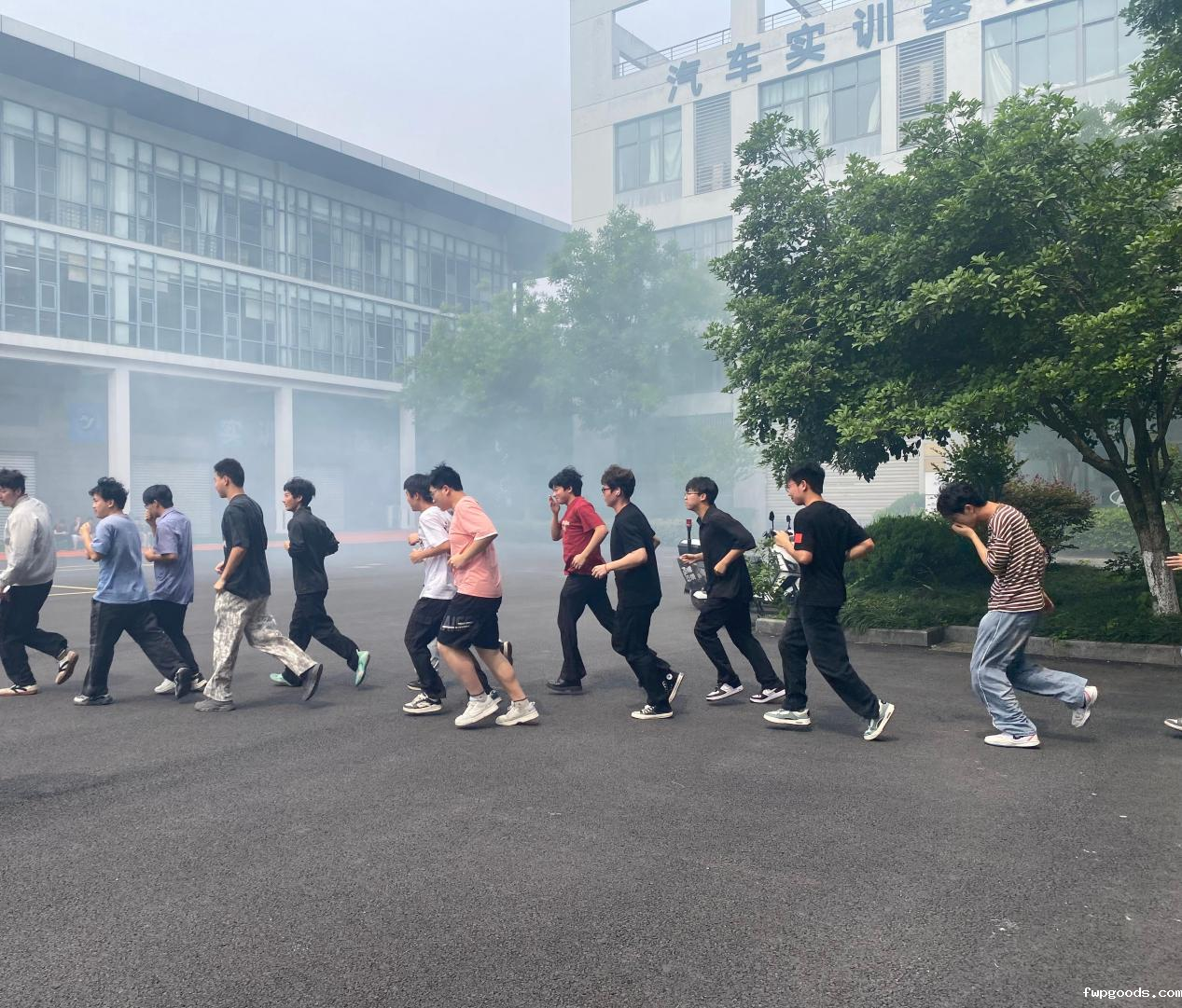 图片 4.png 图片 4.png