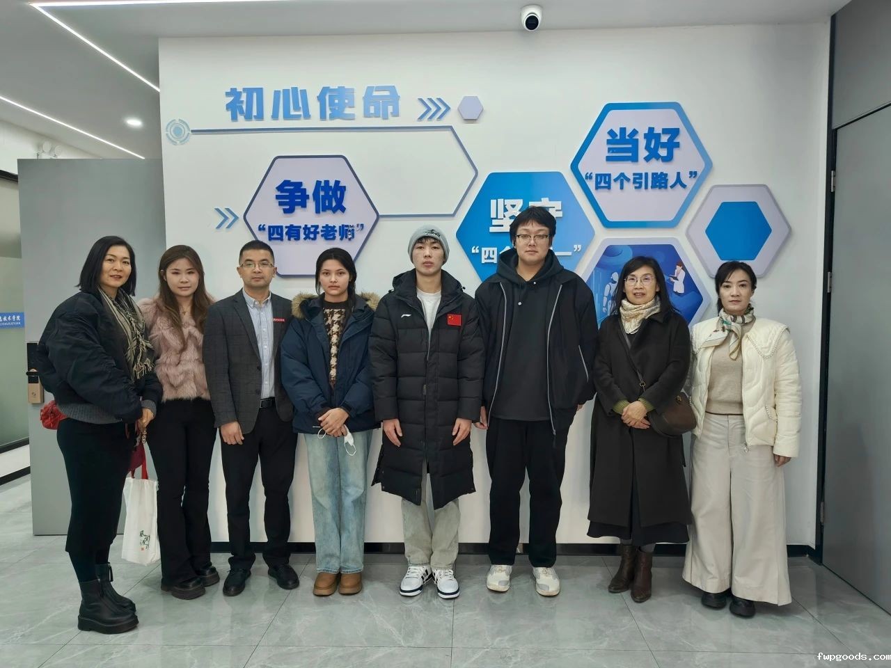 52bfdef96938767e2375213d4b7b260d.jpg 52bfdef96938767e2375213d4b7b260d.jpg