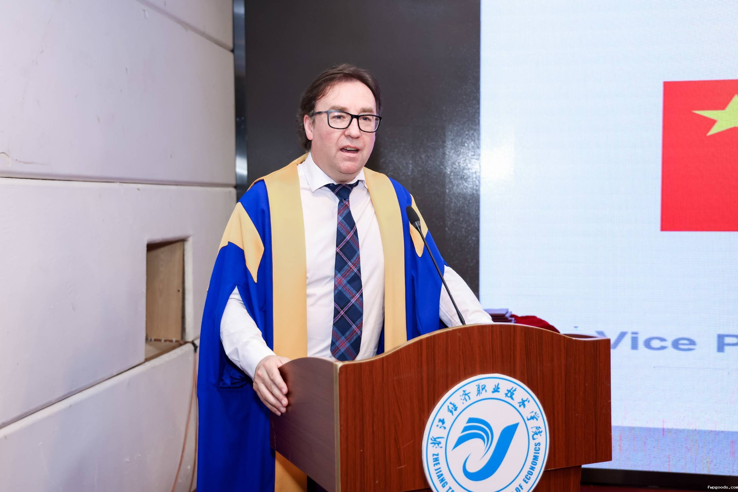 4D0A1438 (1).jpg 4D0A1438 (1).jpg