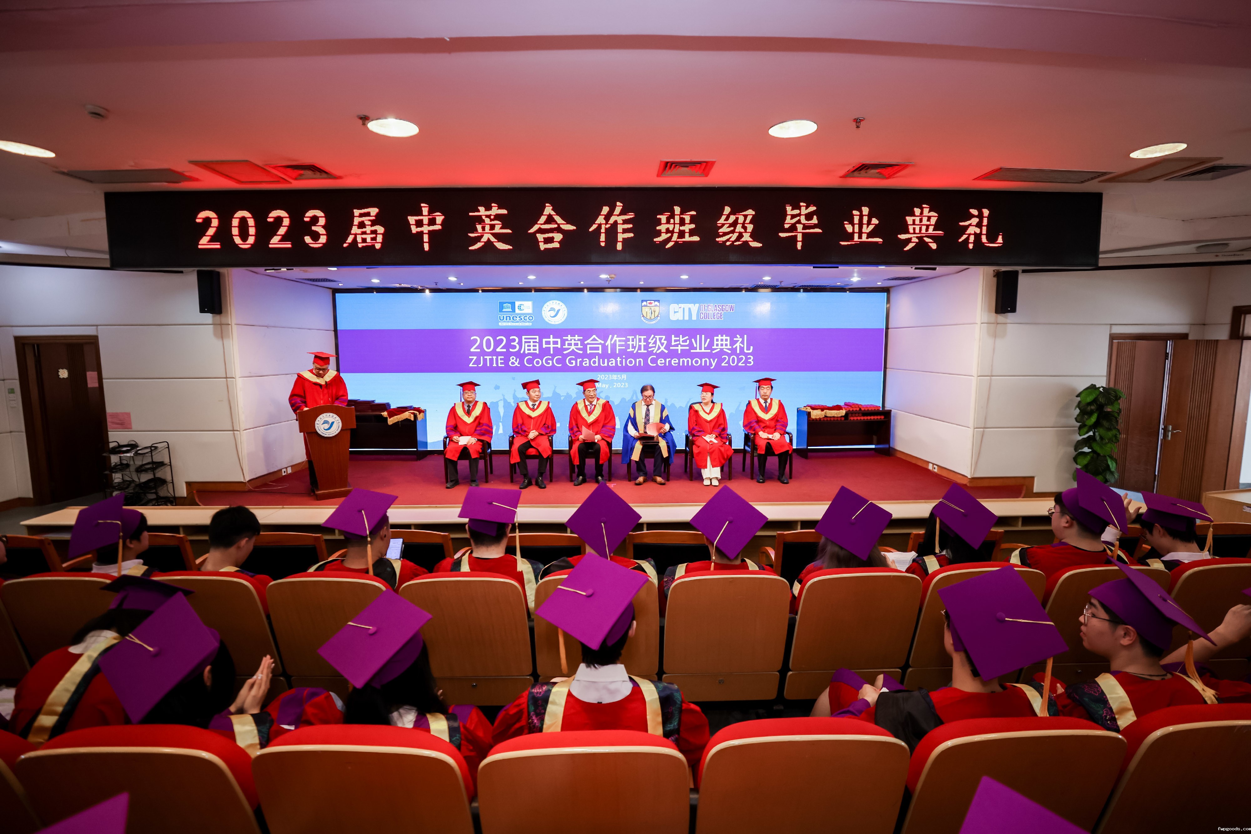 4D0A1273.jpg 4D0A1273.jpg